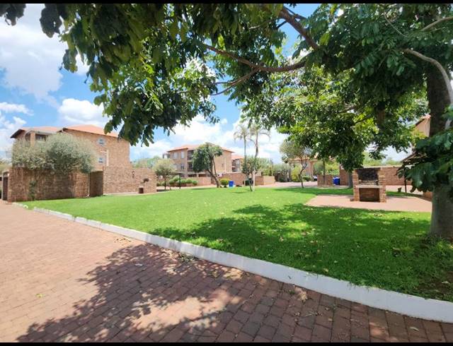 2 BEDROOM PROPERTY TO RENT IN MONTANA